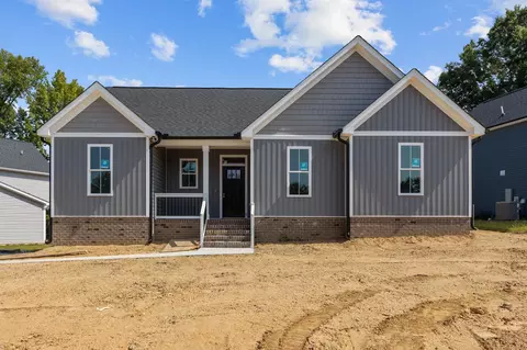 104 Averly Ct, Stem, NC 27581