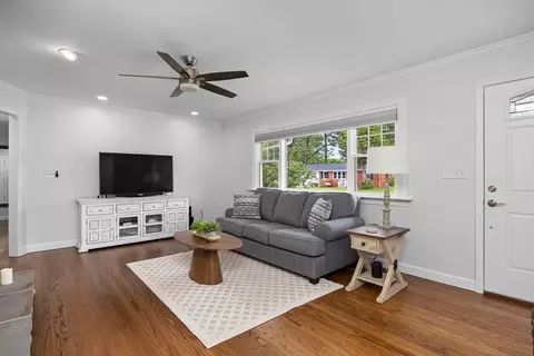 604 Frances Dr, Garner, NC 27529 photo 3