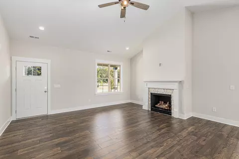 72 Pepperdam St, Smithfield, NC 27577 photo 5