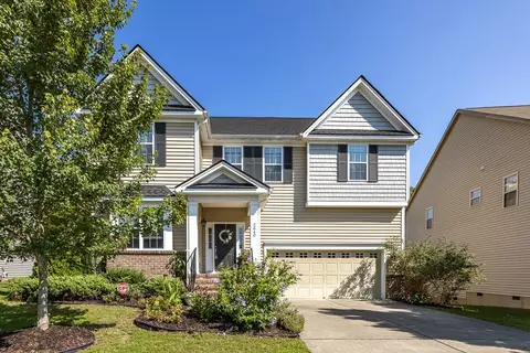 2640 Cashlin Dr, Raleigh, NC 27616