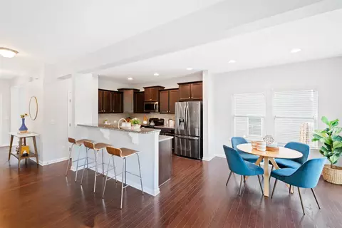 708 Poplar St, Durham, NC 27703 photo 9
