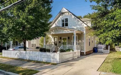 704 S Bloodworth St, Raleigh, NC 27601