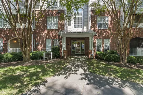 311 Providence Glen Dr #311, Chapel Hill, NC 27514