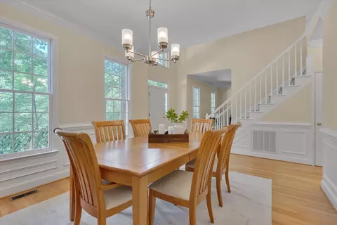 5208 Oakbrook Dr, Durham, NC 27713 photo 2