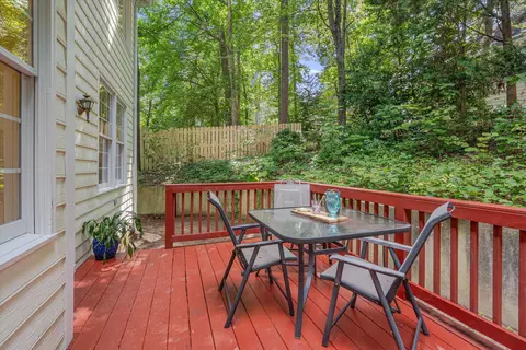 5208 Oakbrook Dr, Durham, NC 27713 photo 9