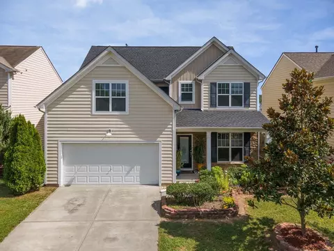 2008 Woodsdale Dr, Durham, NC 27703