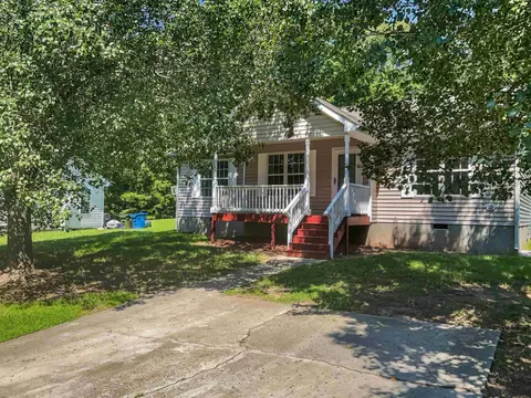 911 Alpha Dr, Durham, NC 27703 photo 1