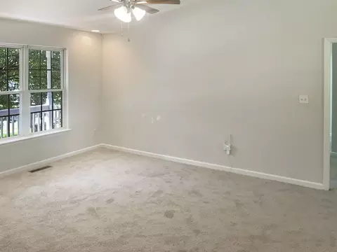 911 Alpha Dr, Durham, NC 27703 photo 5