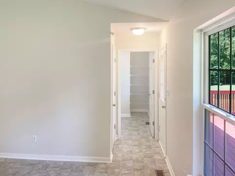 911 Alpha Dr, Durham, NC 27703 photo 17