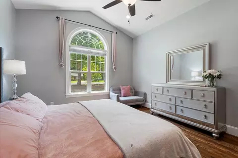 2126 Clements Dr, Durham, NC 27704 photo 14