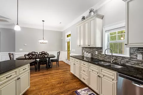 2126 Clements Dr, Durham, NC 27704 photo 11