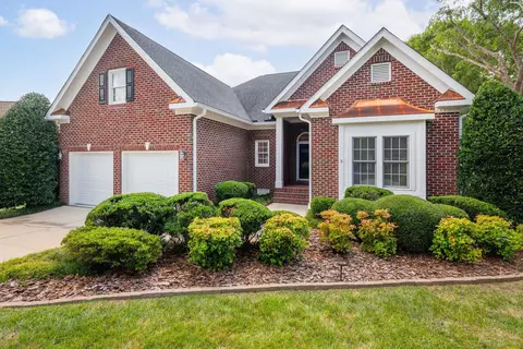 4600 Henley Park Ct, Raleigh, NC 27612