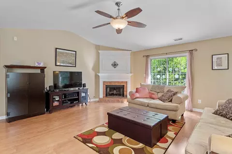 7 Spring Glen Ct, Durham, NC 27703 photo 15