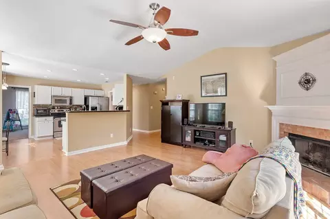 7 Spring Glen Ct, Durham, NC 27703 photo 17