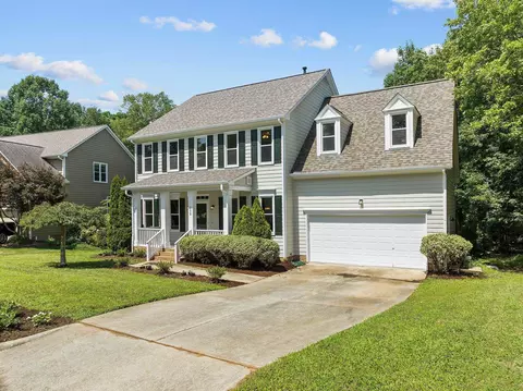 302 Stromer Dr, Cary, NC 27513 photo 2