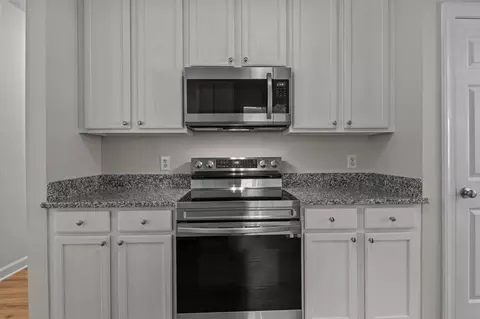 302 Stromer Dr, Cary, NC 27513 photo 15