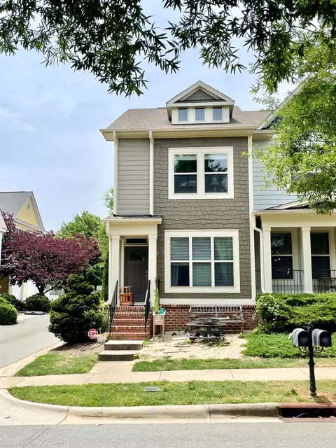 130 Kiley St, Chapel Hill, NC 27516