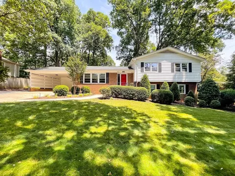 1109 Kingwood Dr, Raleigh, NC 27609