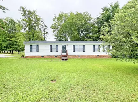 21 Fifth Ave, Roxboro, NC 27573
