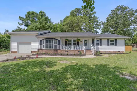 112 Holly Dr, Rocky Mount, NC 27803
