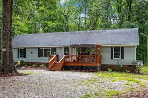 3072 Farm Rd, Bullock, NC 27507