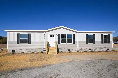 4061 N Us 301, Selma, NC 27576