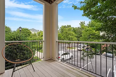 900 Canenaugh Dr #201, Raleigh, NC 27604