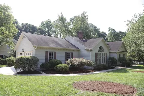 2601 Ridgewell Ct, Raleigh, NC 27613