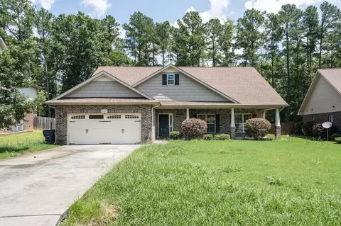 1207 Hunter Ct, Creedmoor, NC 27522