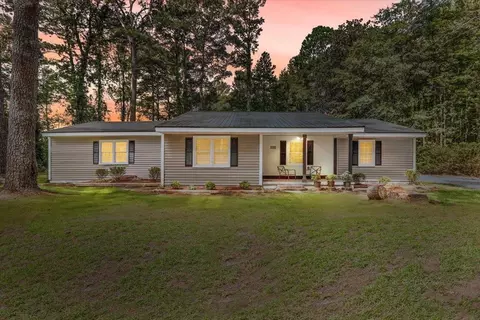 104 E Fayetteville St, Micro, NC 27555