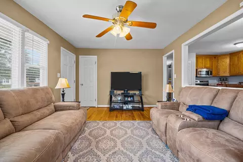 505 W C St, Erwin, NC 28339 photo 8