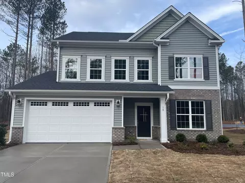 18 Flight Pattern Way, Garner, NC 27529 photo 1