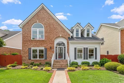 113 Cumberland Green Dr, Cary, NC 27513