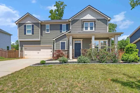504 Eno Dr, Holly Springs, NC 27540
