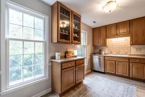 3142 Morningside Dr, Raleigh, NC 27607 photo 10