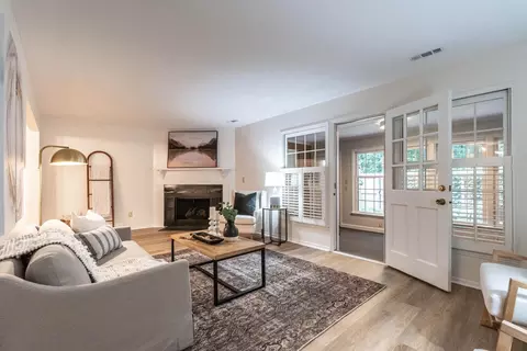3142 Morningside Dr, Raleigh, NC 27607 photo 4