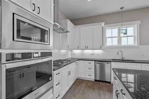 172 Lager Ln, Garner, NC 27529 photo 6