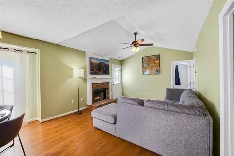 4609 Dolwick Dr, Durham, NC 27713 photo 5