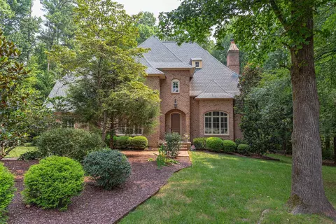 5500 Spring House Ln, Chapel Hill, NC 27516