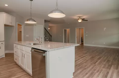87 Cedarbrook Dr, Benson, NC 27504 photo 12