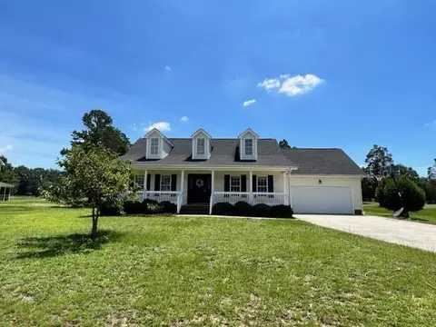31 Day Lily Ln, Dunn, NC 28334