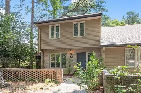 40 Glenmore Dr, Durham, NC 27707