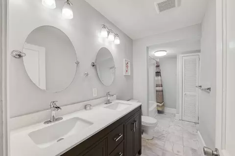 607 E Lavender Ave, Durham, NC 27704 photo 16