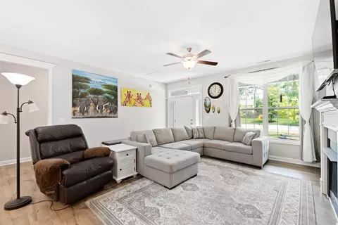 5703 Whispering Meadows Ln, Durham, NC 27712 photo 5