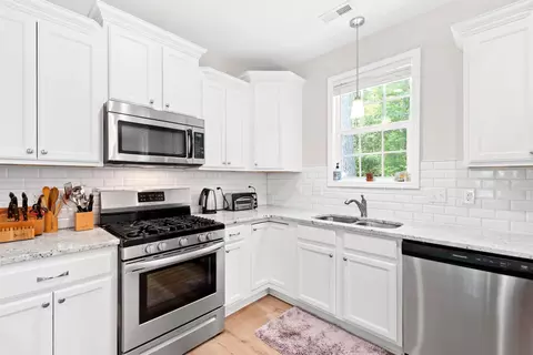 5703 Whispering Meadows Ln, Durham, NC 27712 photo 15