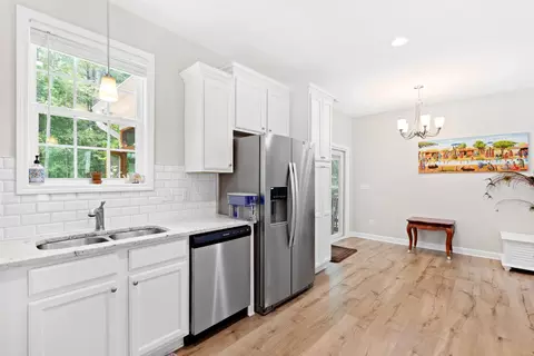 5703 Whispering Meadows Ln, Durham, NC 27712 photo 11