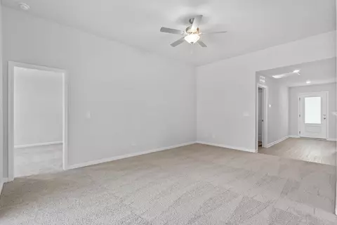 136 Barnsley Rd, Angier, NC 27501 photo 4