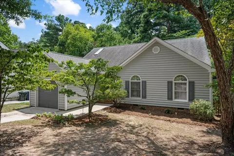 4704 Knightsbridge Way, Raleigh, NC 27604
