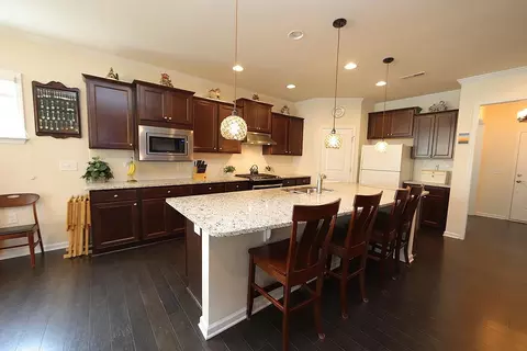 129 Tee Pee Trl, Durham, NC 27703 photo 5
