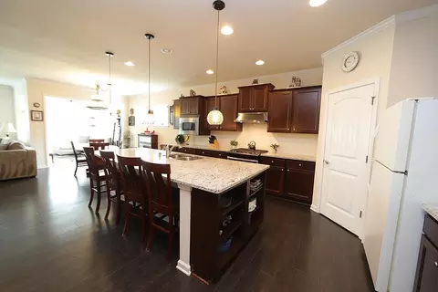 129 Tee Pee Trl, Durham, NC 27703 photo 6